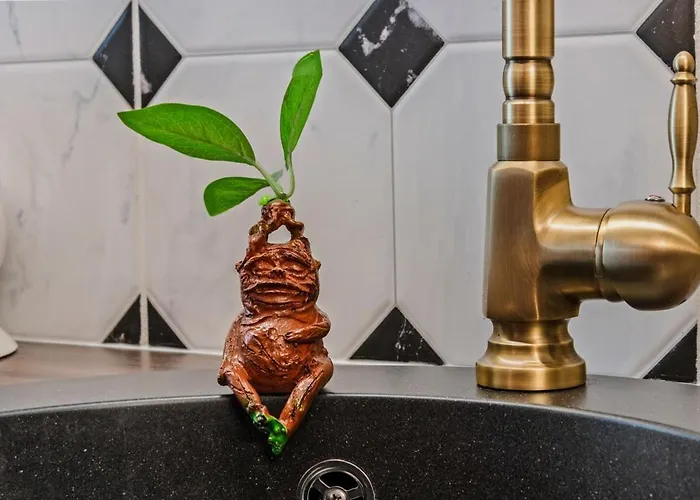 Daire Blue Oasis And Wizard's Hideaway *