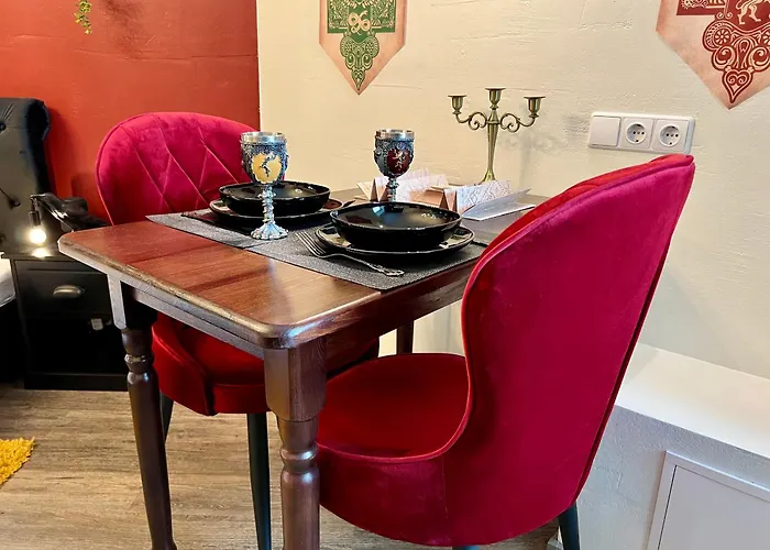 Daire Blue Oasis And Wizard's Hideaway